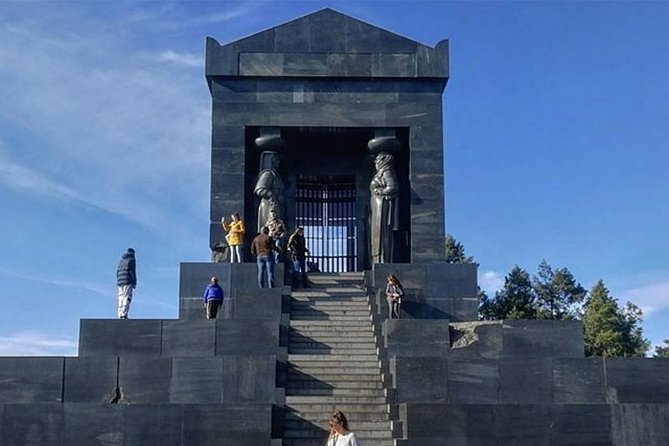 Belgrade City Tour and Avala Mountain - Why this five-hour route works for a first visit