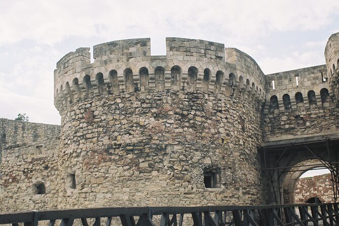Belgrade City Walk, Gathering and Sightseeing - The Old Palace and Hotel Moskva