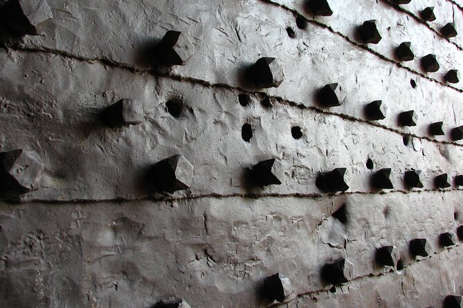 Belgrade Insight Private Tour - For Those Who Seek Answers - The guides make or break a serious history tour