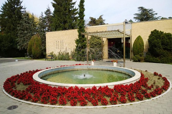 Belgrade Private Driving & Walking Tour - The drive through Slavija Square and central Belgrade