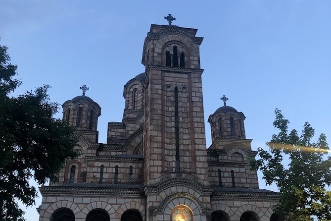 Belgrade sightseeing by car - Riverside Belgrade: old hotels, shopping, and new money