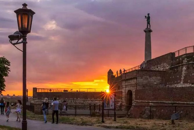 Feel Belgrade Welcome tour - Kalemegdan Park and Belgrade Fortress