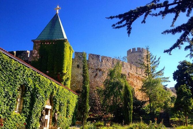 "Golden Standard" Private Half-Day Sightseeing Tour of Belgrade - Guide quality, pace, and the private format