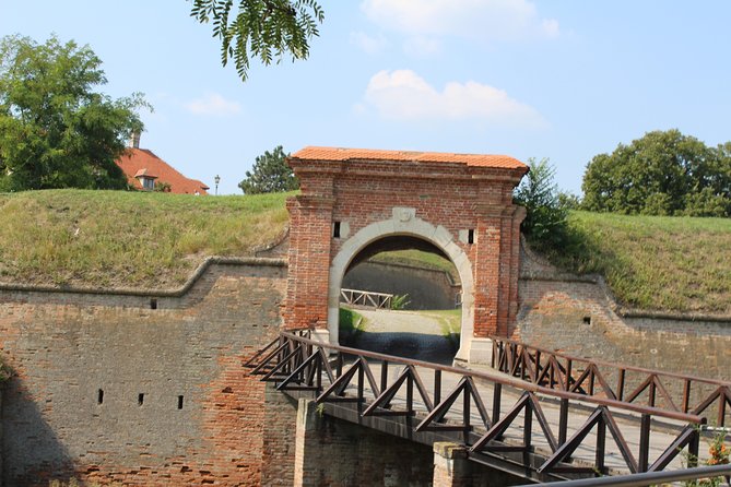 Novi Sad and Sremski Karlovci private tour with wine tasting - Sremski Karlovci: a small town with a big role