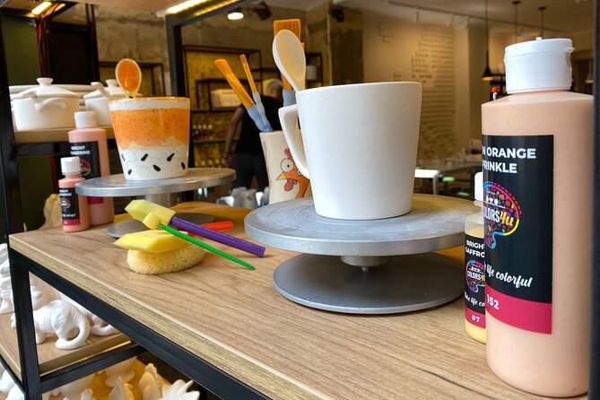Paint Your Own Pottery Studio, Serbia - Key points at a glance