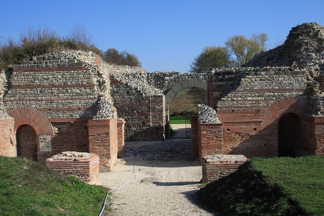 Private Day Tour to UNESCO site Felix Romuliana - A private guide makes the difference