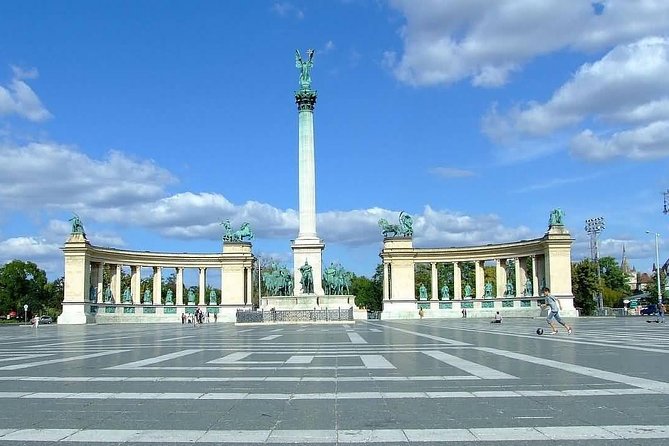 Private Day Trip To Budapest From Belgrade - Vaci Street, St. Stephen’s Basilica, and lunch