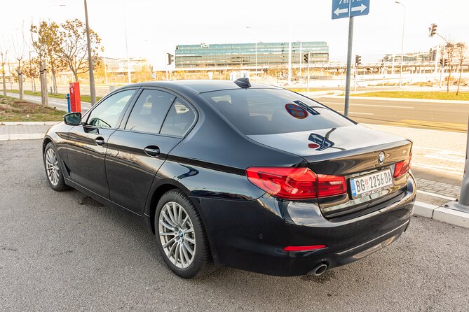 Private Limo Transfer from Beograd Airport to Belgrade downtown - The main concern: missed contact at midnight