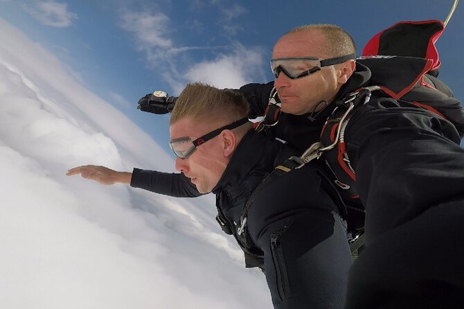 Private Skydiving Experience In Belgrade - What the small group format changes